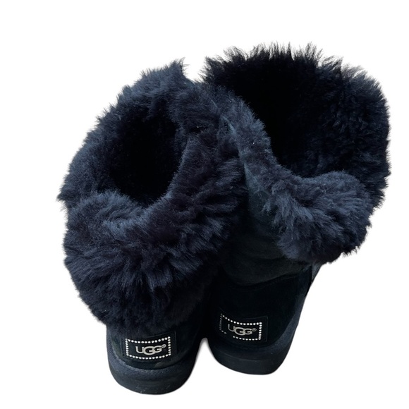 Ugg Black Ankle Boots Mini Bailey Button Bling with Fur Lining Size: 6 - Picture 8 of 11